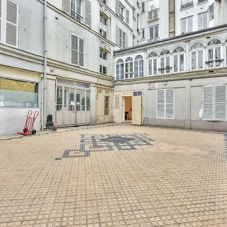 Apartment 35 - Urban Montmartre Paris